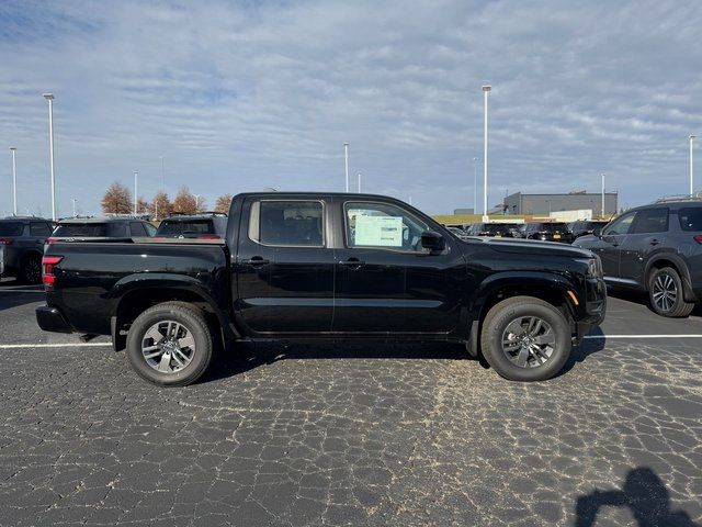 2025 Nissan Frontier SV