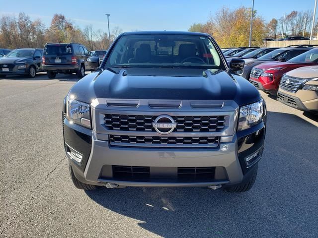 2025 Nissan Frontier SV