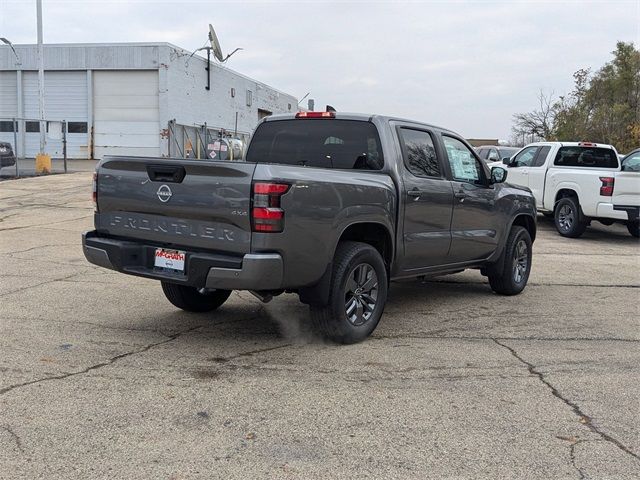 2025 Nissan Frontier SV