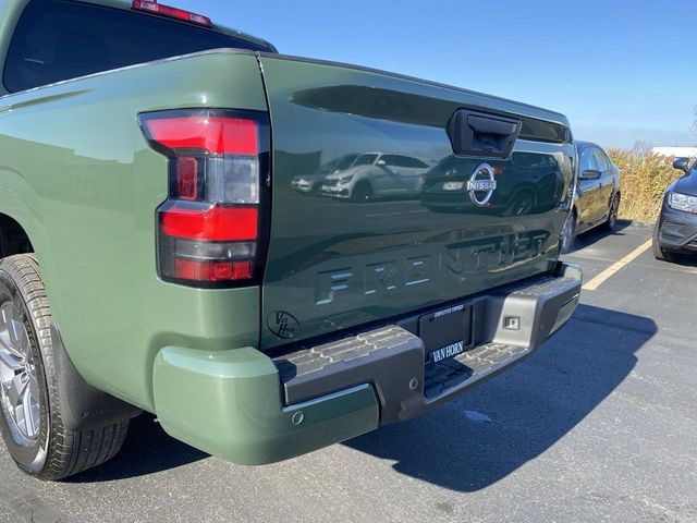 2025 Nissan Frontier SV