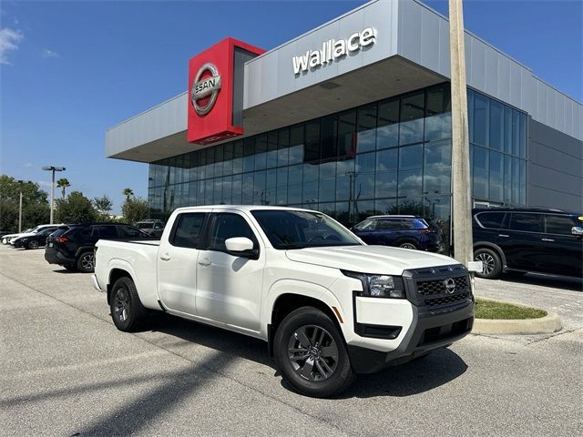 2025 Nissan Frontier SV