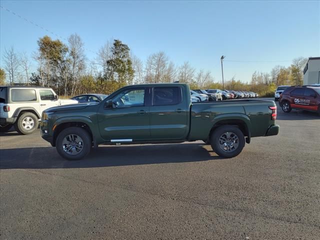 2025 Nissan Frontier SV