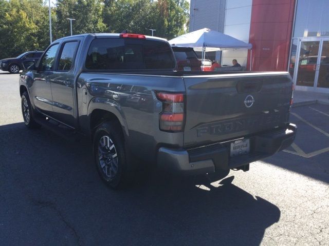 2025 Nissan Frontier SV