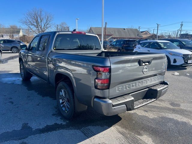 2025 Nissan Frontier SV