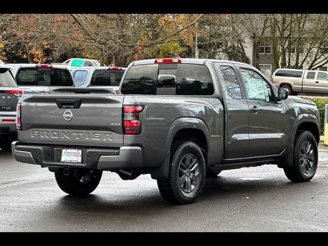 2025 Nissan Frontier SV