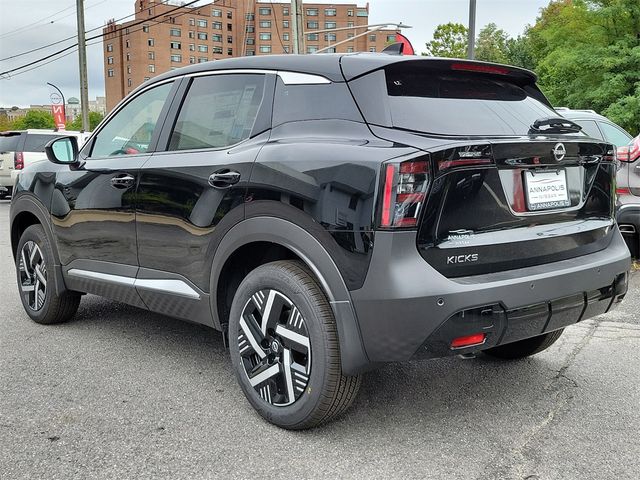 2025 Nissan Kicks SV