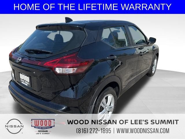 2025 Nissan Kicks Play S