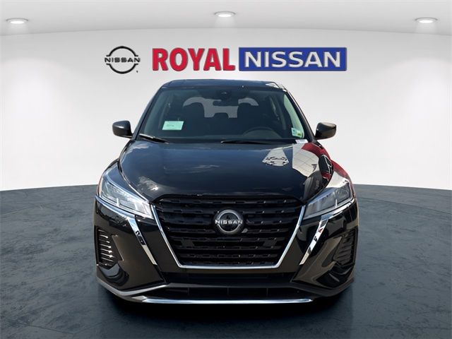 2025 Nissan Kicks Play S