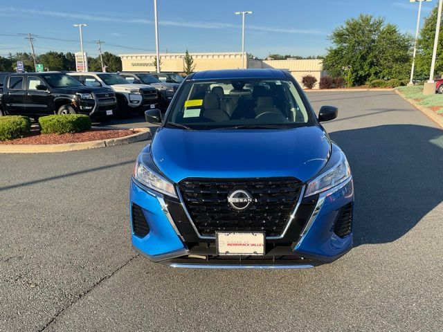 2025 Nissan Kicks Play S