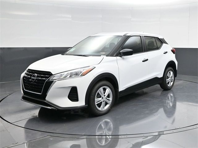 2025 Nissan Kicks Play S