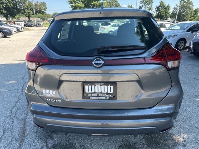 2025 Nissan Kicks Play S