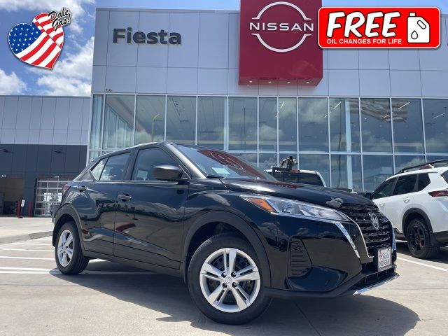 2025 Nissan Kicks Play S