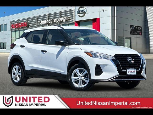 2025 Nissan Kicks Play S