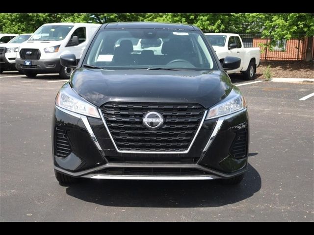 2025 Nissan Kicks Play S