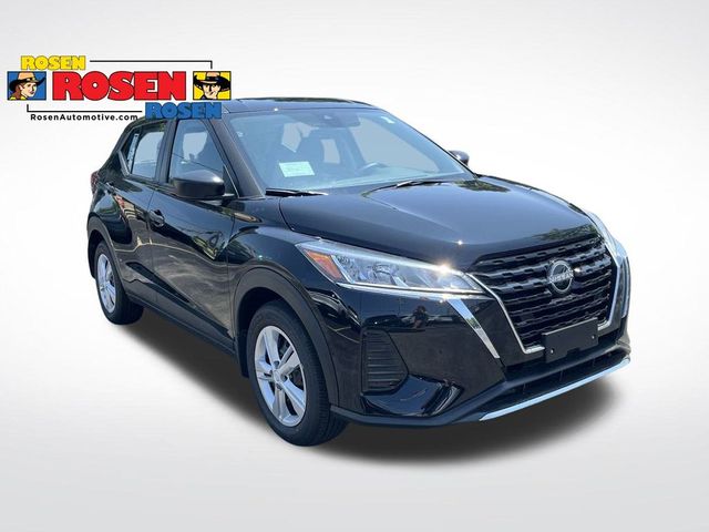 2025 Nissan Kicks Play S