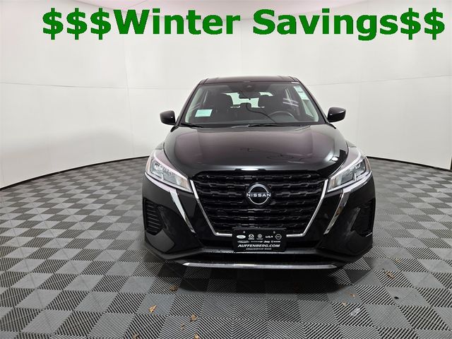 2025 Nissan Kicks Play S