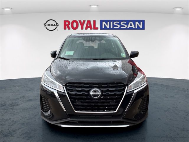 2025 Nissan Kicks Play S