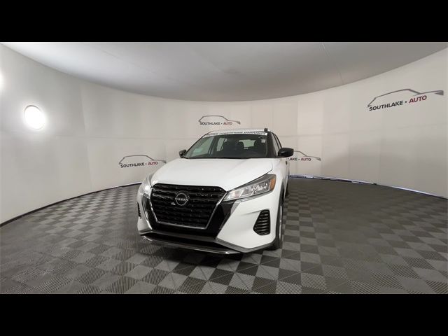 2025 Nissan Kicks Play S