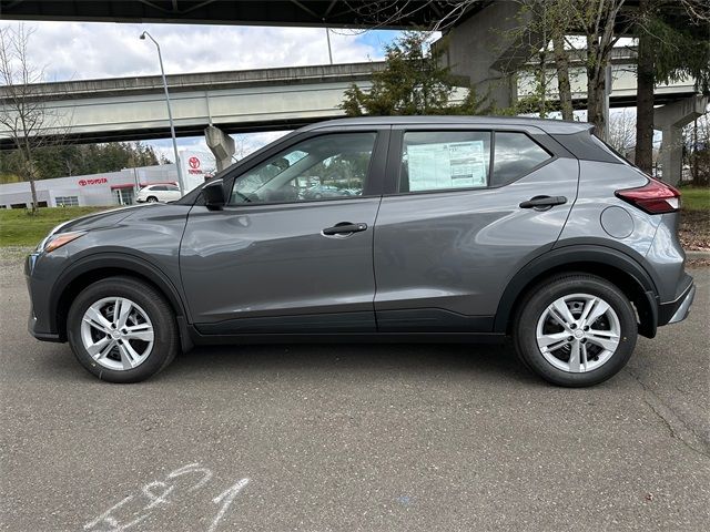 2025 Nissan Kicks Play S