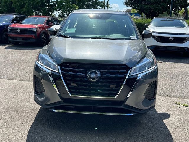 2025 Nissan Kicks Play S