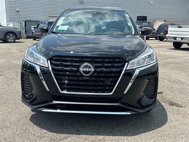 2025 Nissan Kicks Play S