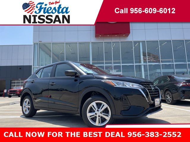 2025 Nissan Kicks Play S