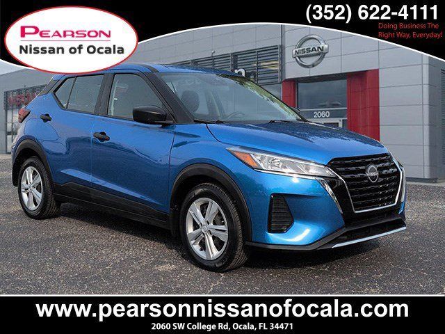 2025 Nissan Kicks Play S