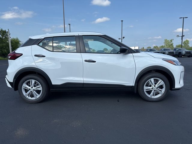 2025 Nissan Kicks Play S