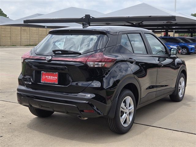 2025 Nissan Kicks Play S