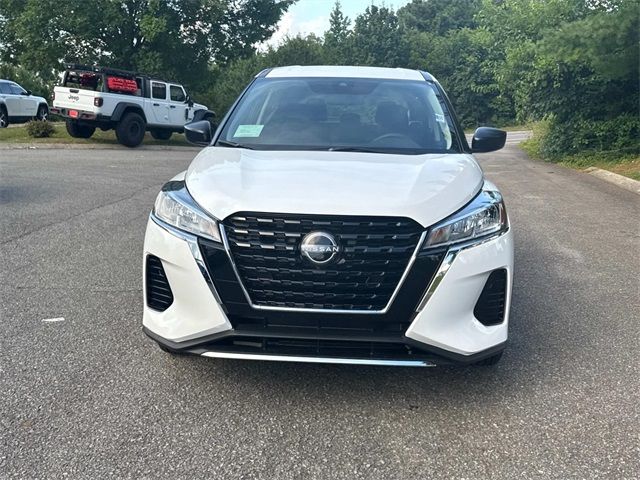 2025 Nissan Kicks Play S