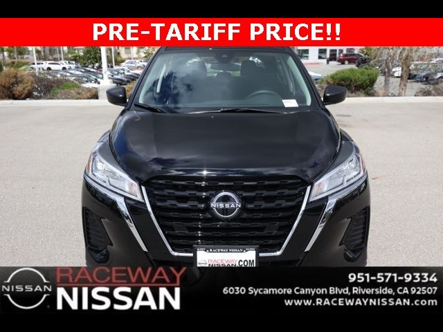 2025 Nissan Kicks Play S