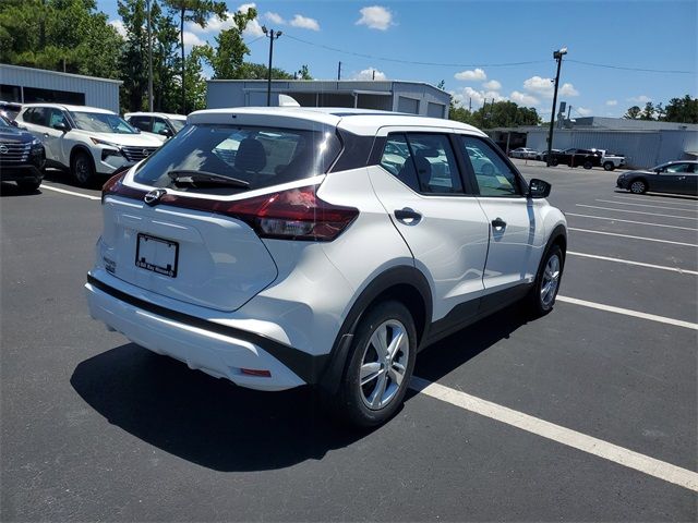 2025 Nissan Kicks Play S