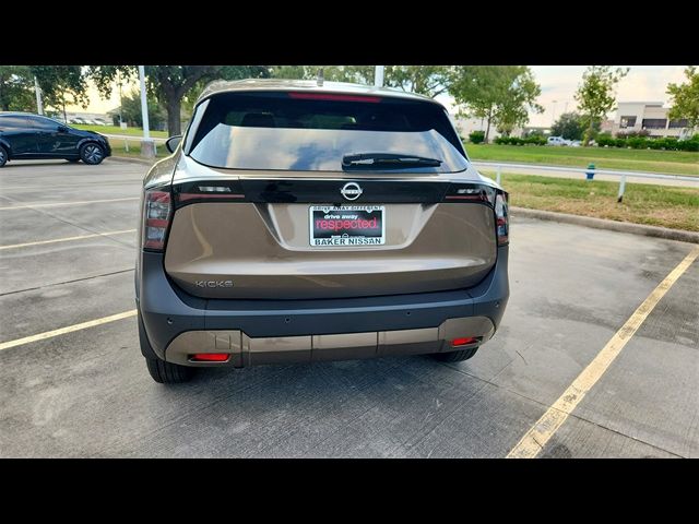 2025 Nissan Kicks S