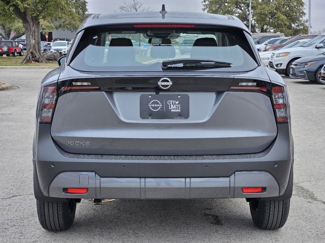 2025 Nissan Kicks S