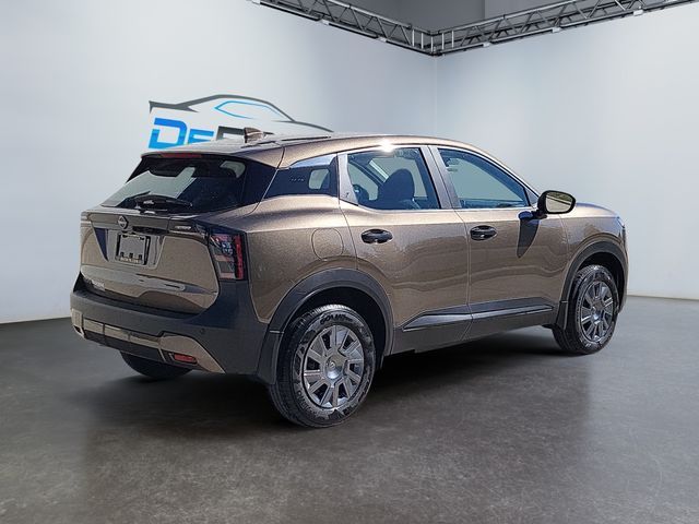 2025 Nissan Kicks S