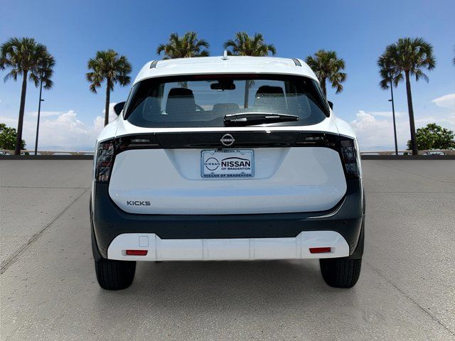 2025 Nissan Kicks S