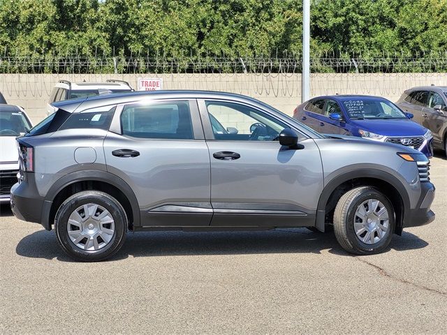 2025 Nissan Kicks S