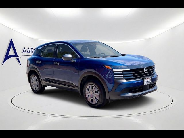 2025 Nissan Kicks S