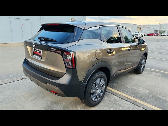 2025 Nissan Kicks S