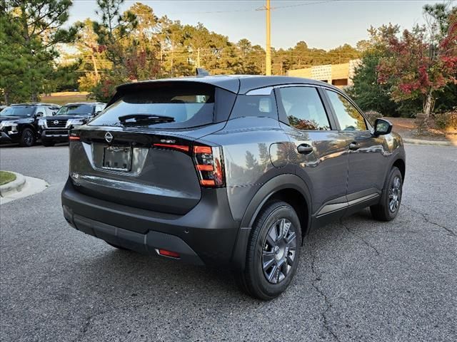 2025 Nissan Kicks S