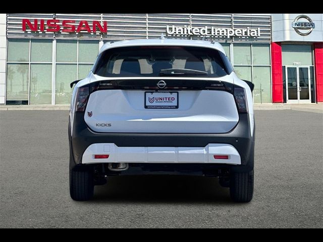 2025 Nissan Kicks S