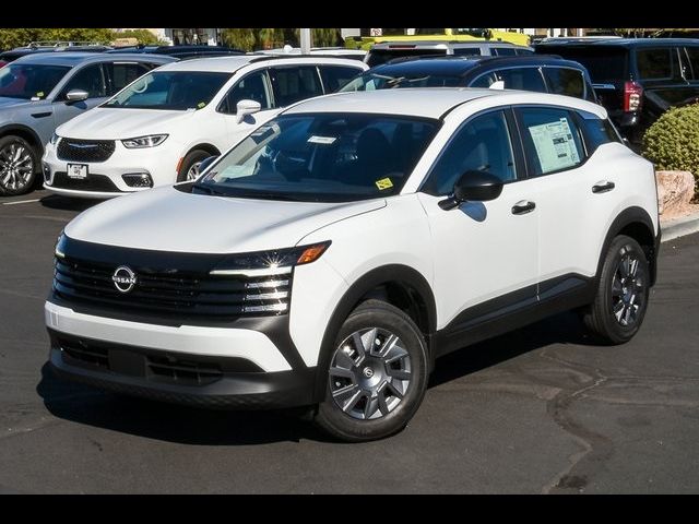 2025 Nissan Kicks S
