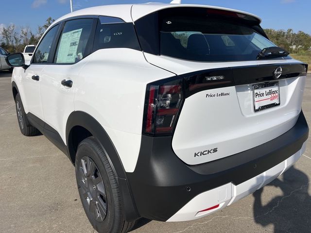 2025 Nissan Kicks S