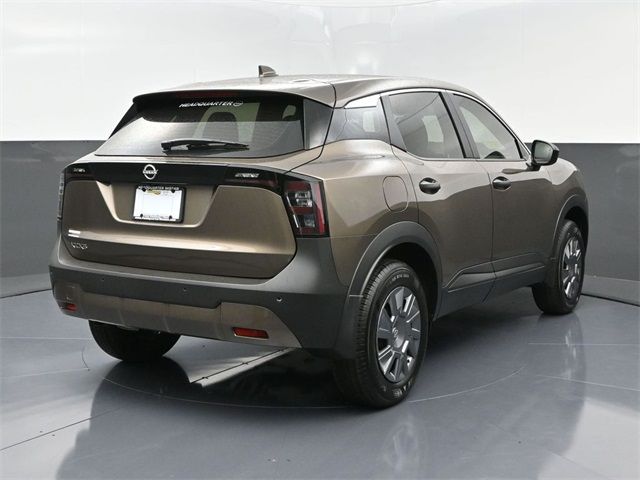 2025 Nissan Kicks S