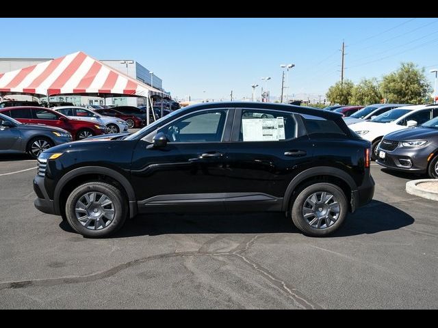 2025 Nissan Kicks S