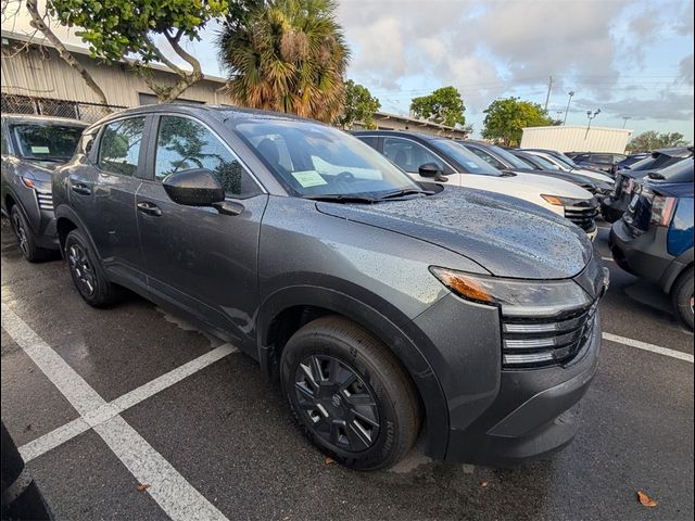 2025 Nissan Kicks S