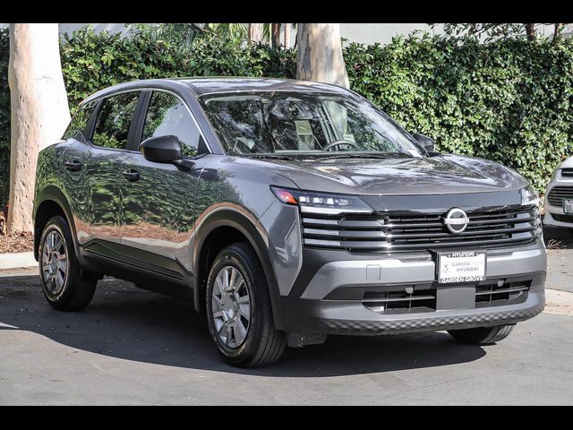 2025 Nissan Kicks S
