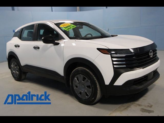 2025 Nissan Kicks S