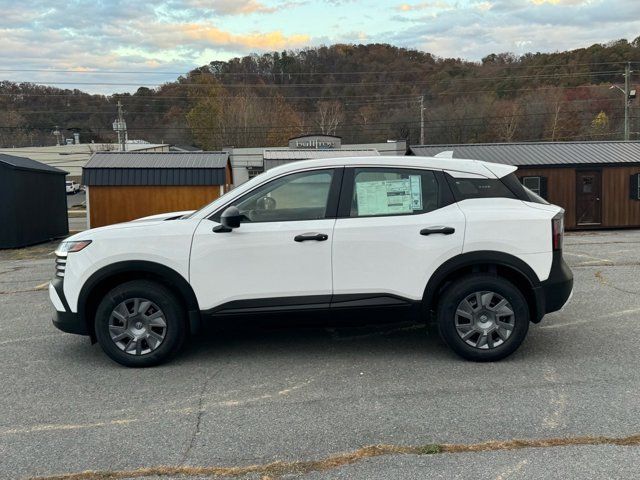 2025 Nissan Kicks S