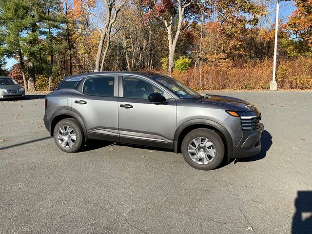 2025 Nissan Kicks S